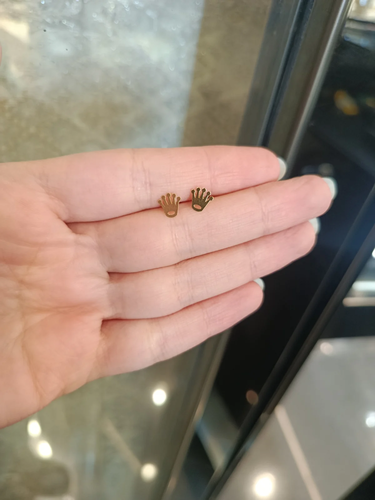 گوشواره تاج
