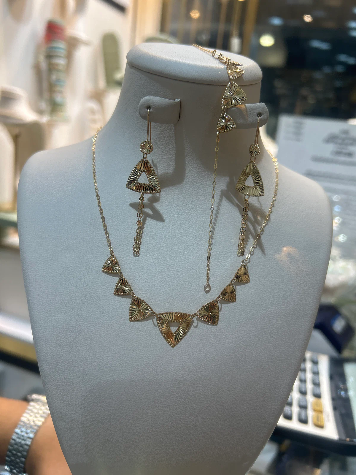 سرویس طلای مثلثی رزا