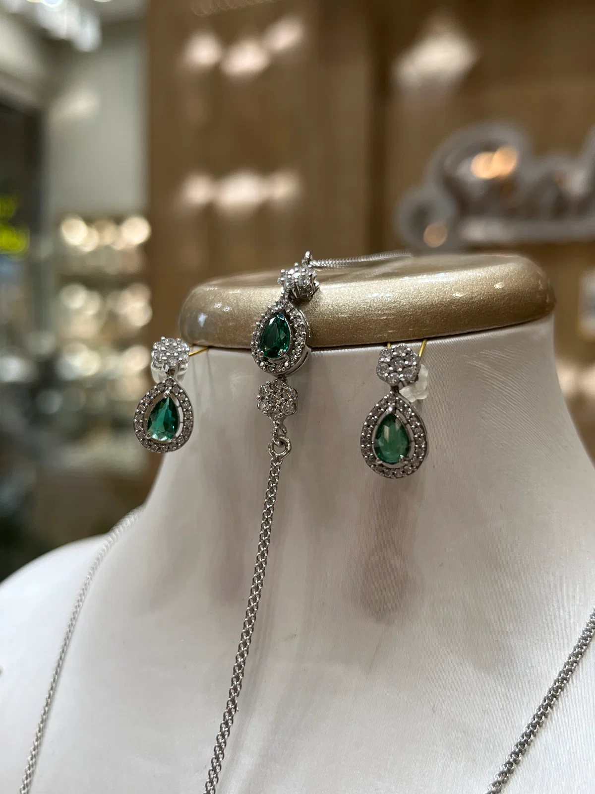 سرویس طرح یاقوت اتمی، تصویر 2