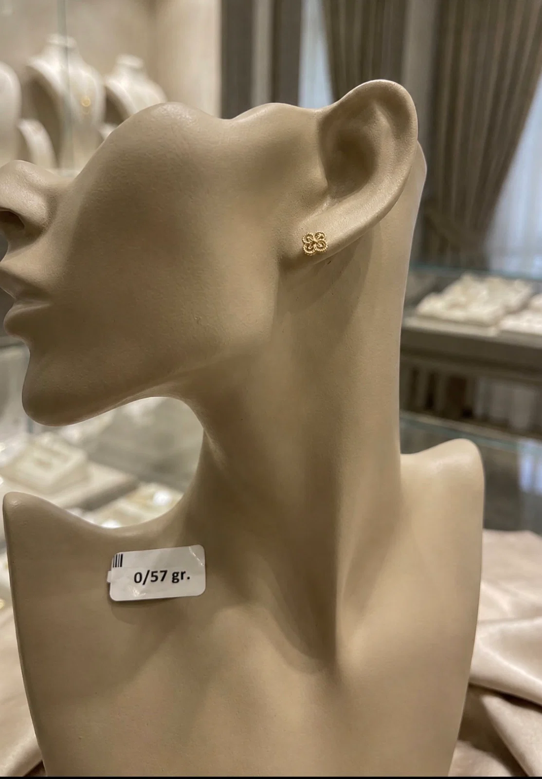گوشواره طرح ون کلیف‌‌‌‌