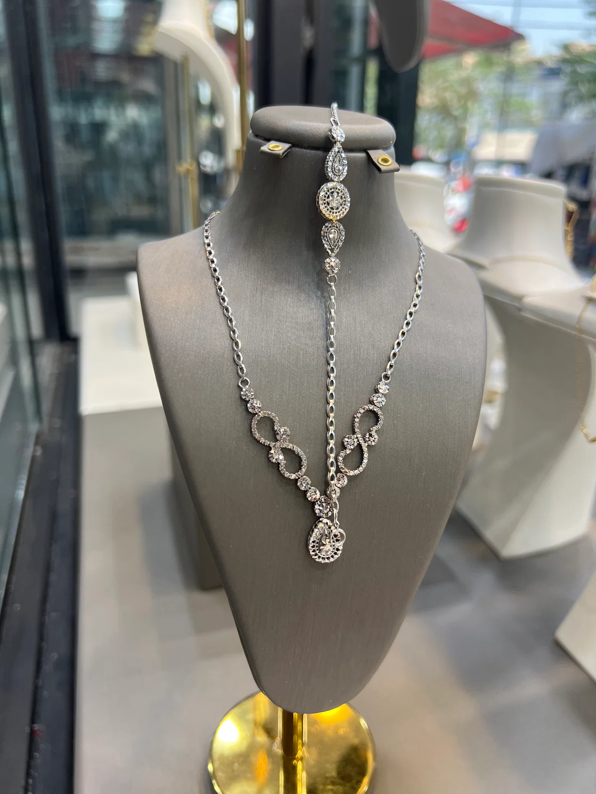 سرویس طلای سفید کم اجرت