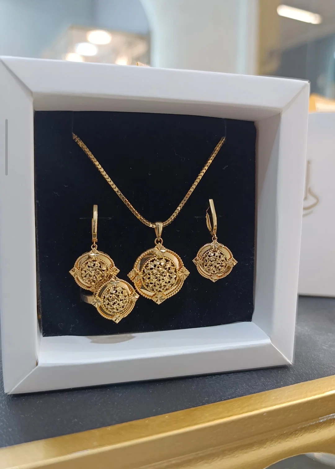 سرویس تراش